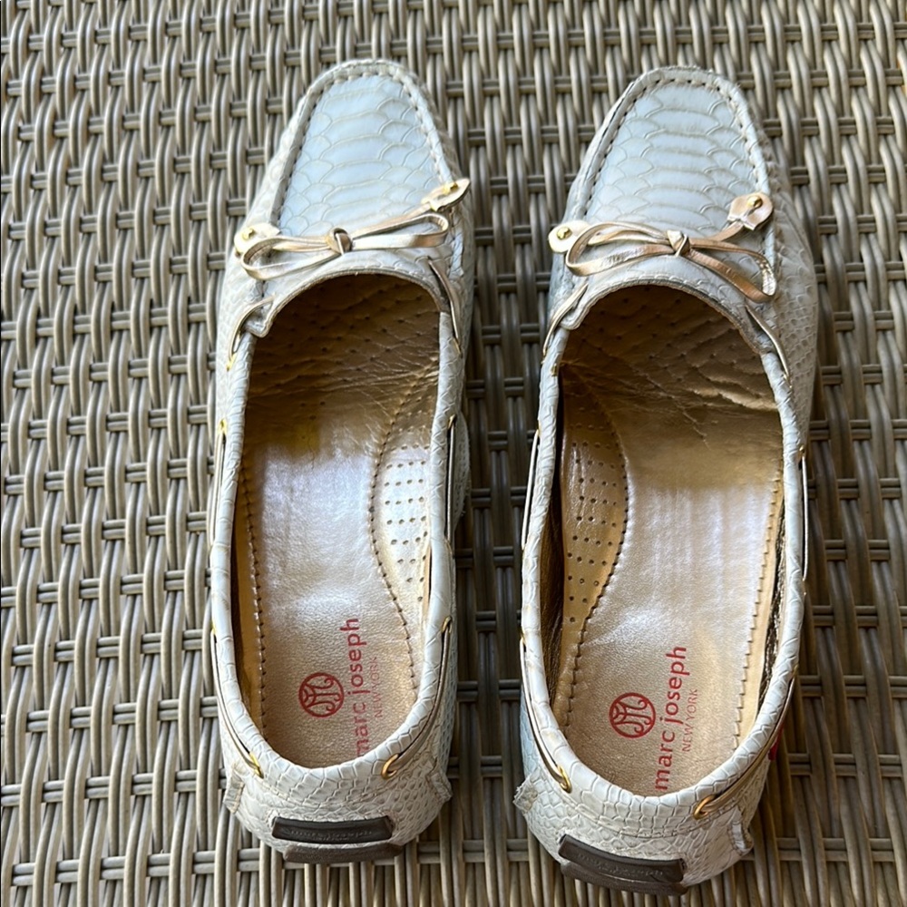 Marc Joseph Cream Flats Versatile Loafers